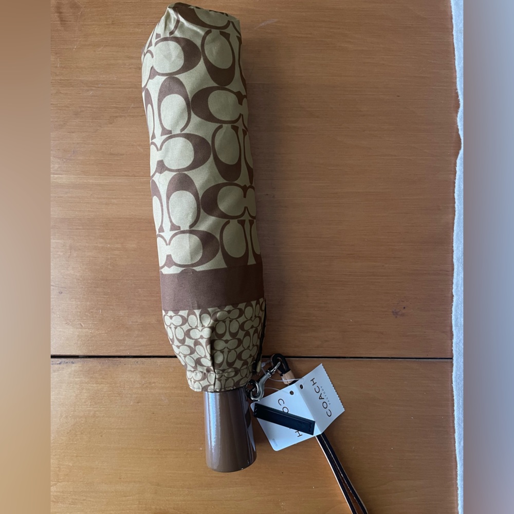 Coach umbrella